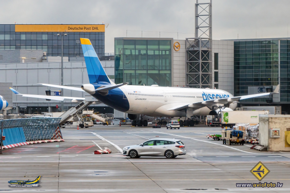 Airbus A330-343