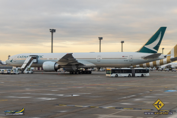 Boeing 777-367/ER