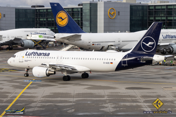 Airbus A320-214
