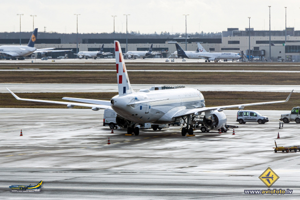 Airbus A220-300