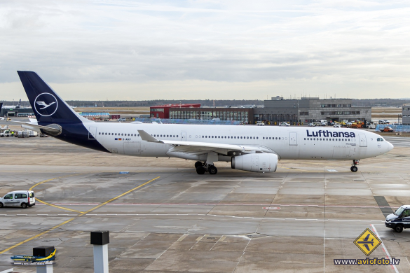 Airbus A330-343