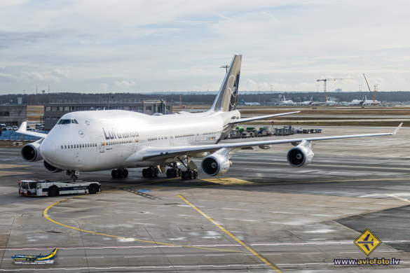 Boeing 747-430