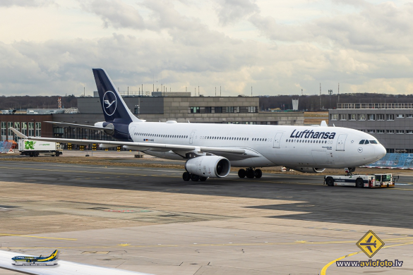 Airbus A330-343X