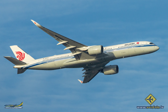 Airbus A350-941