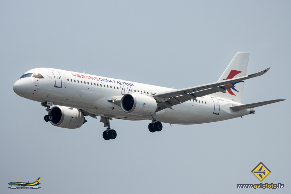 COMAC C919-100STD