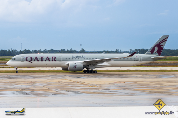 Airbus A350-1041