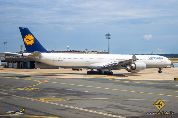 Airbus A340-642