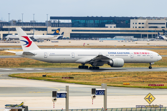 Boeing 777-39P/ER