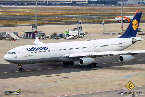 Airbus A340-313