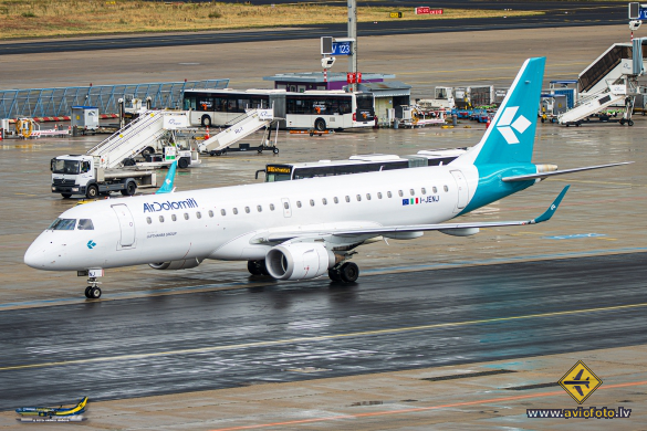 Embraer 190LR (ERJ-190-100LR)