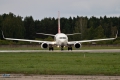 Boeing 737-752