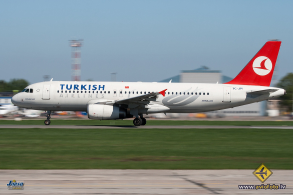 Airbus A320-232