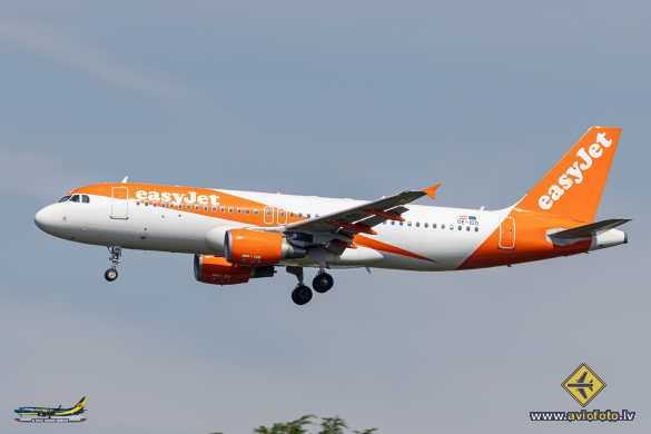 Airbus A320-214