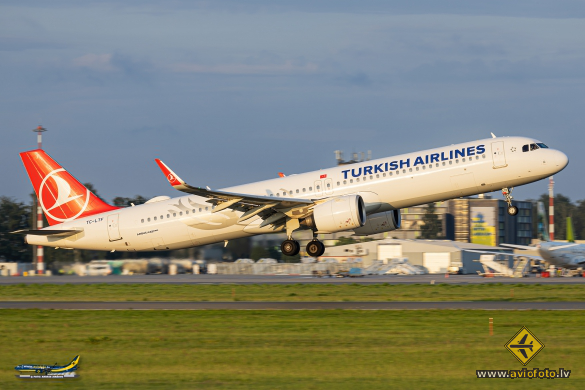 Airbus A321-271NX