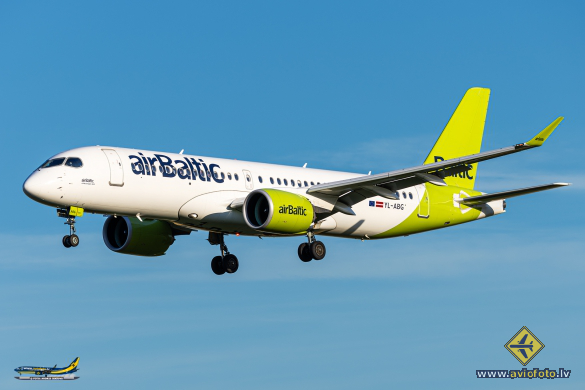 Airbus A220-300