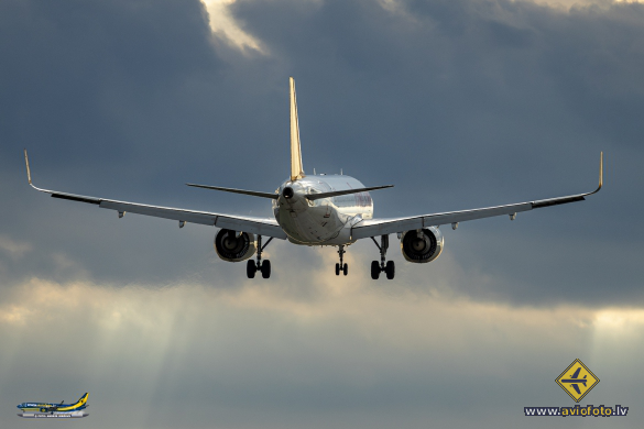 Airbus A320-251N