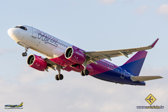 Airbus A320-271N