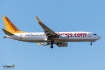 Boeing 737-82R