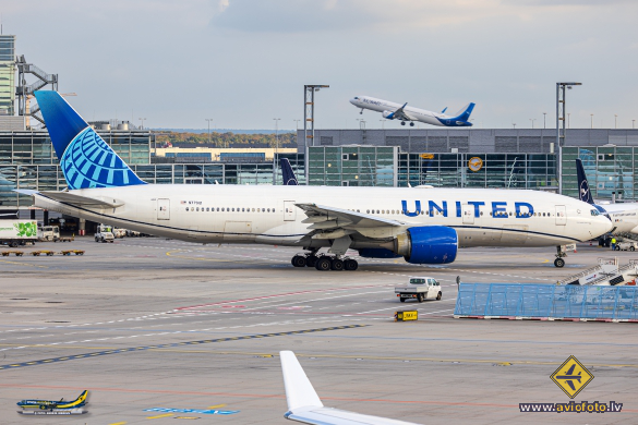 Boeing 777-224/ER