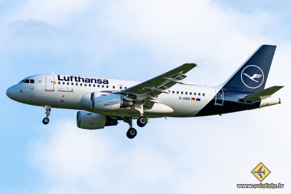 Airbus A319-112