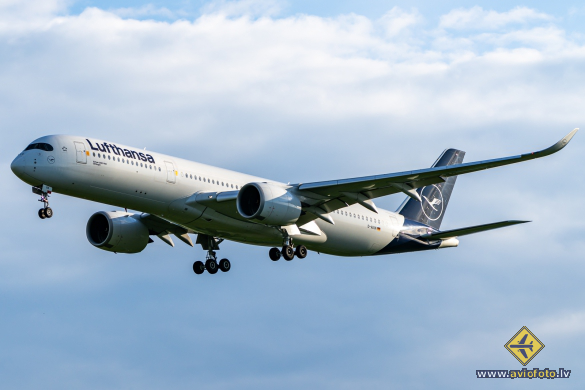 Airbus A350-941