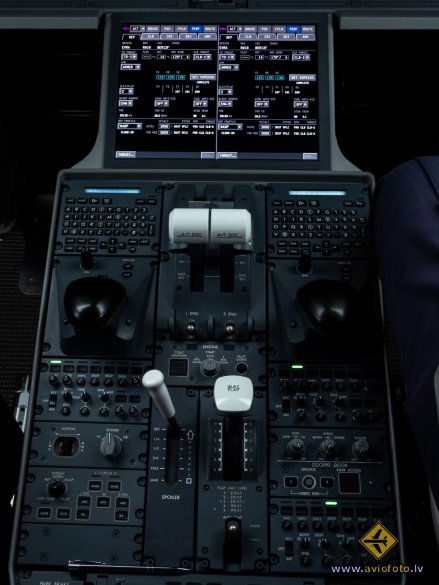 Airbus A220-300