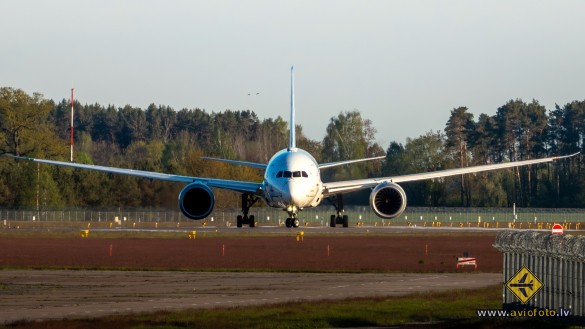 Boeing 787-8 Dreamliner