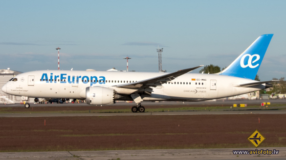 Boeing 787-8 Dreamliner