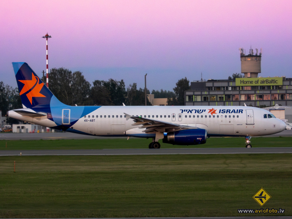 Airbus A320-232