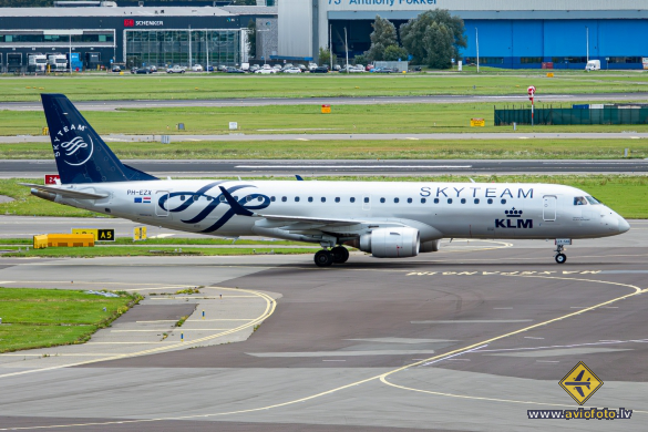 Embraer 190STD (ERJ-190-100STD)