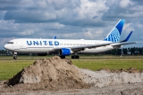 Boeing 767-332/ER