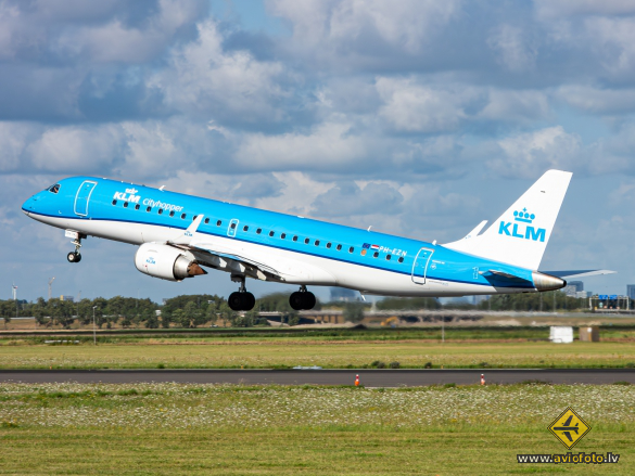 Embraer 190STD (ERJ-190-100STD)