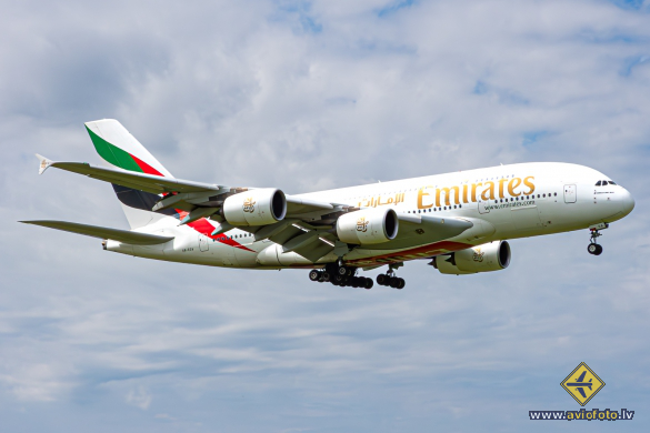 Airbus A380-861
