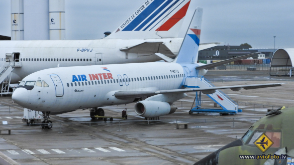 Dassault Mercure 100