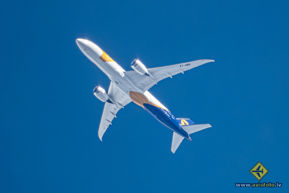 Boeing 787-9 Dreamliner