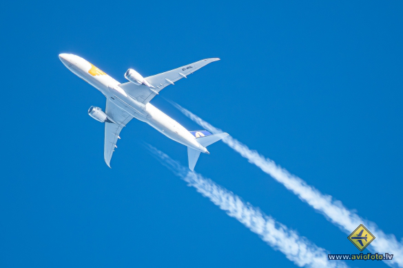 Boeing 787-9 Dreamliner