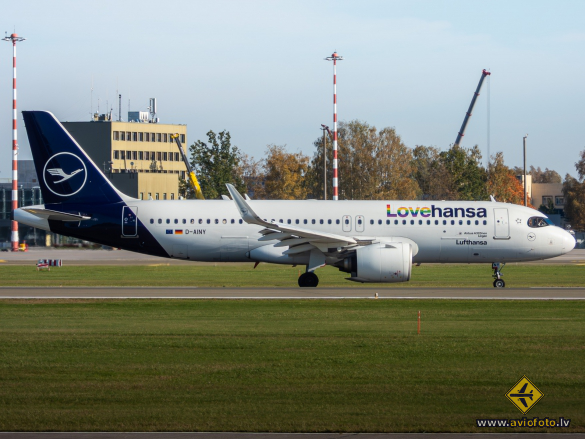 Airbus A320-271N