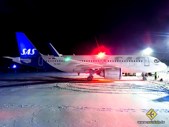Airbus A320-251N