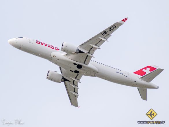 Bombardier CSeries CS300 (BD-500-1A11)