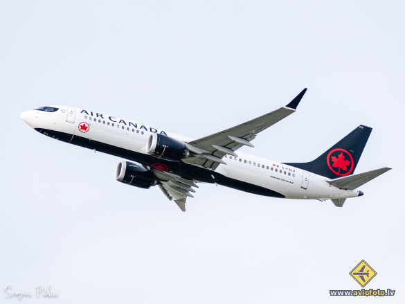 Boeing 737-8 MAX
