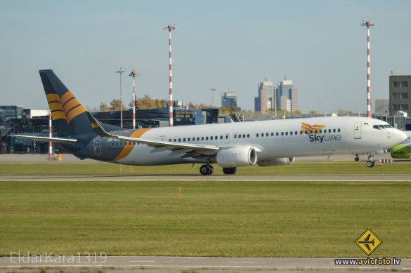 Boeing 737-94X/ER