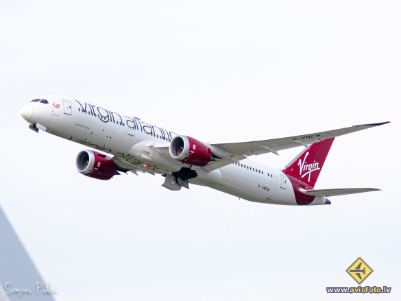Boeing 787-9 Dreamliner