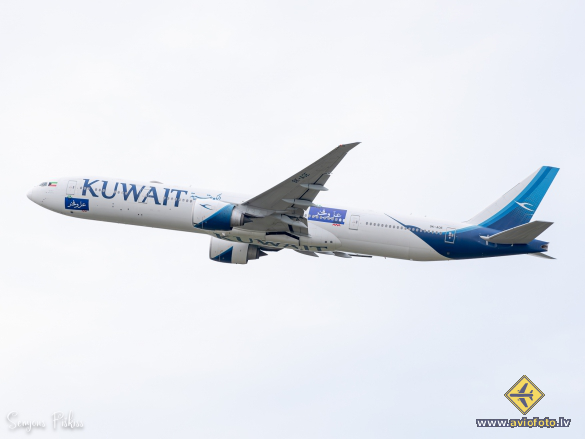 Boeing 777-369/ER