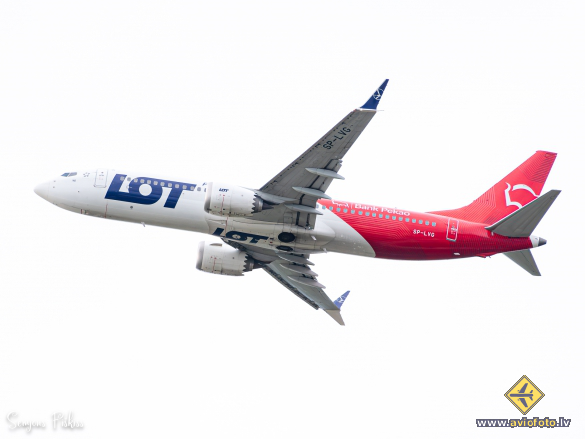 Boeing 737-8 MAX