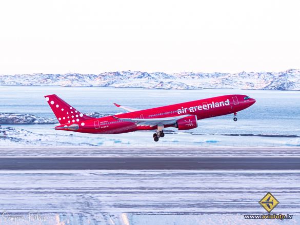 Airbus A330-841N
