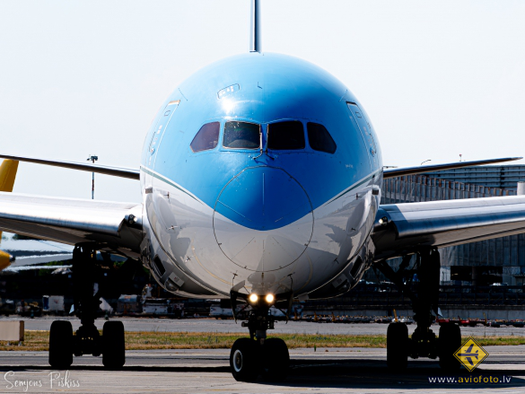 Boeing 787-9 Dreamliner