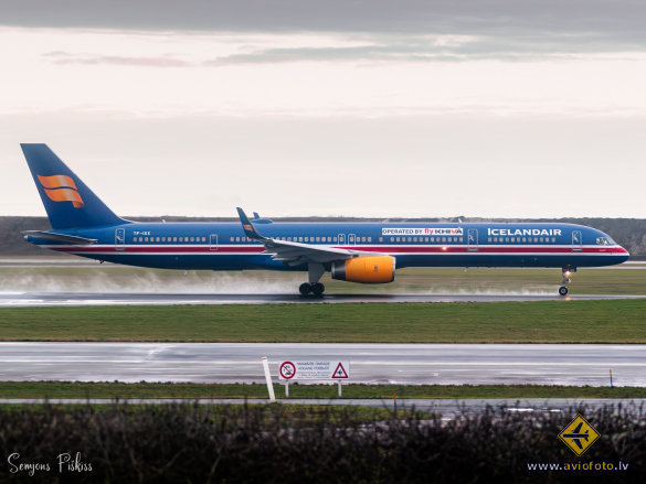 Boeing 757-3E7