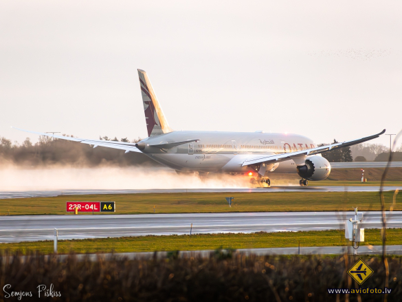 Boeing 787-9 Dreamliner