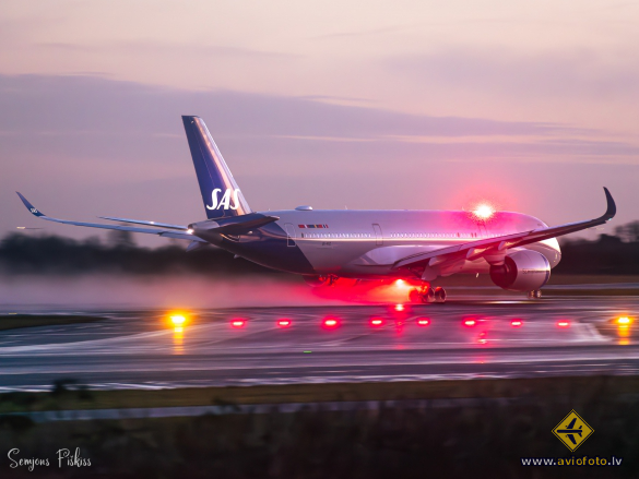 Airbus A350-941