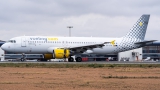 Airbus A320-214